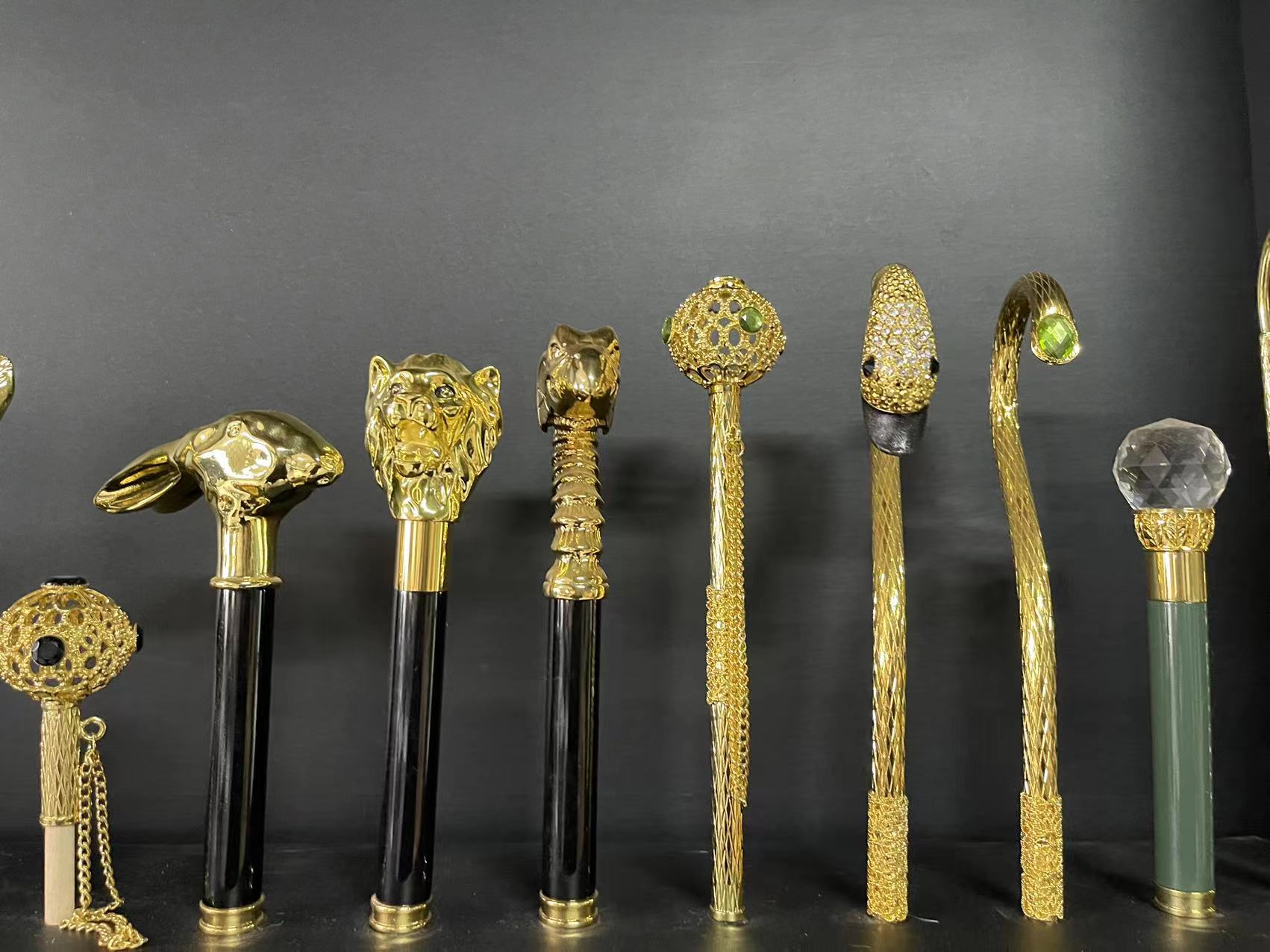 �������հ칫��������˸�ʽ������ɡ�������������� ��������