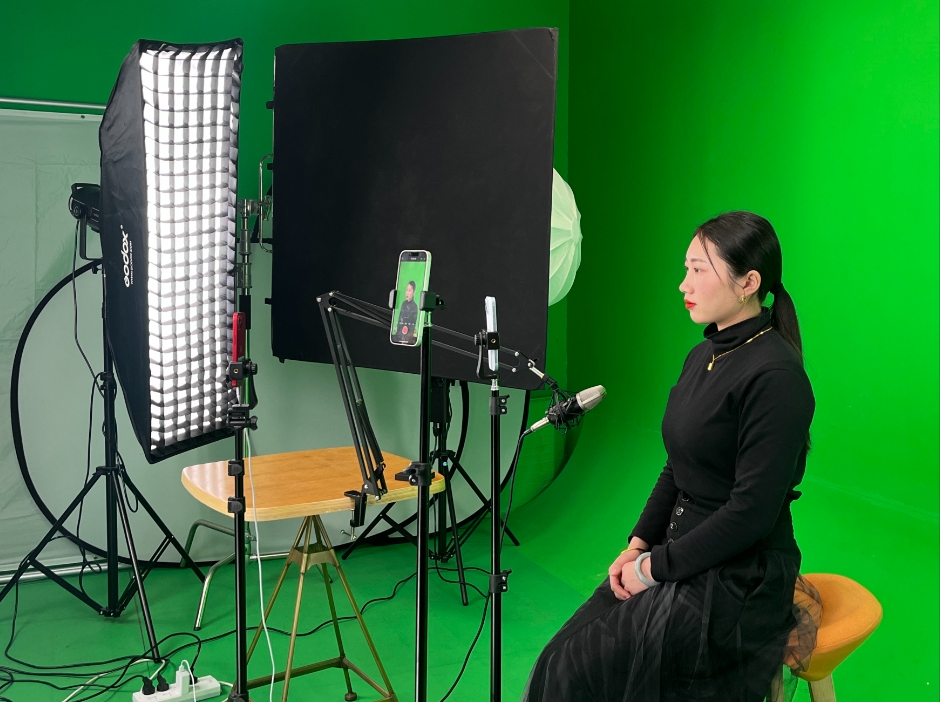 ���Ĵ�ʡ�Ѿ��أ�һλ������������Ļǰ¼����Ƶ�������󸴿̡������� ��ѩͮ��